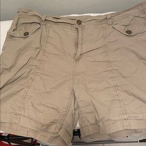 Casual Tan Cargo Shorts for Women